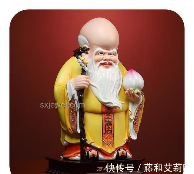 王楚钦笑谈“大头”外号背后的故事